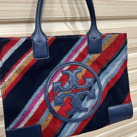 Tory Burch Tote - Picture 1 of 6